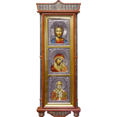 Тройной киот с иконами Спасителя, "Казанской" Божией Матерью, свт. Николаем Мирликийским в посеребренной ризе (окладе), Р-219 Тройной киот с иконами Спасителя, "Казанской" Божией Матерью, свт. Николаем Мирликийским в посеребренной ризе (окладе), Р-219